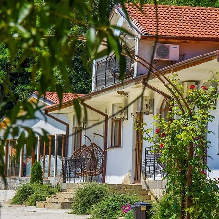 فندق Eco Complex Izvori فارنا المظهر الخارجي الصورة
